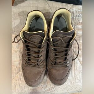 Men’s Lowa shoes